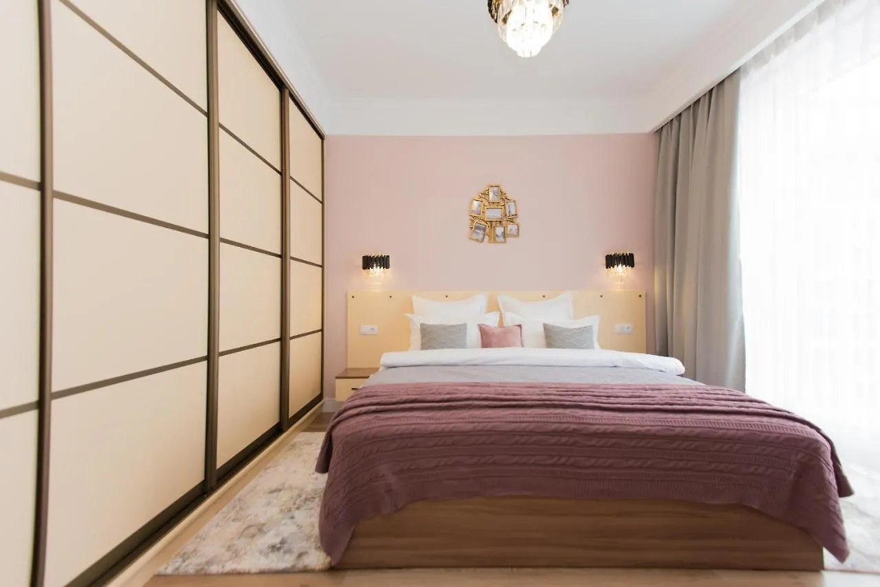 Rg Luxury Apartments Almaty